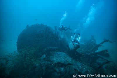 Divers at the HMS Hollyhock